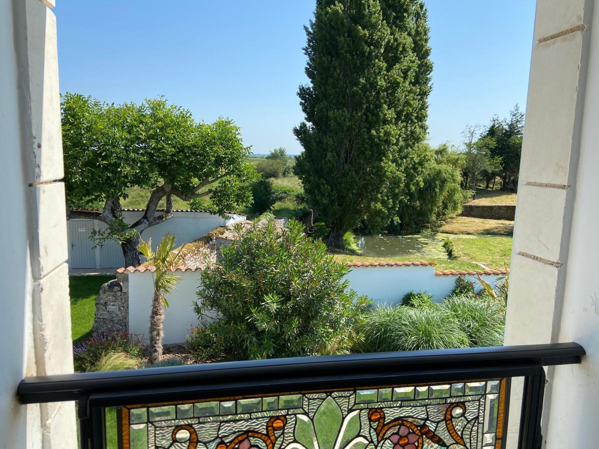 Chateau De Feusse Saint-Just-Luzac Buitenkant foto